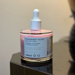 Truly Beauty “Strawberry Glaze” Glow Body Serum